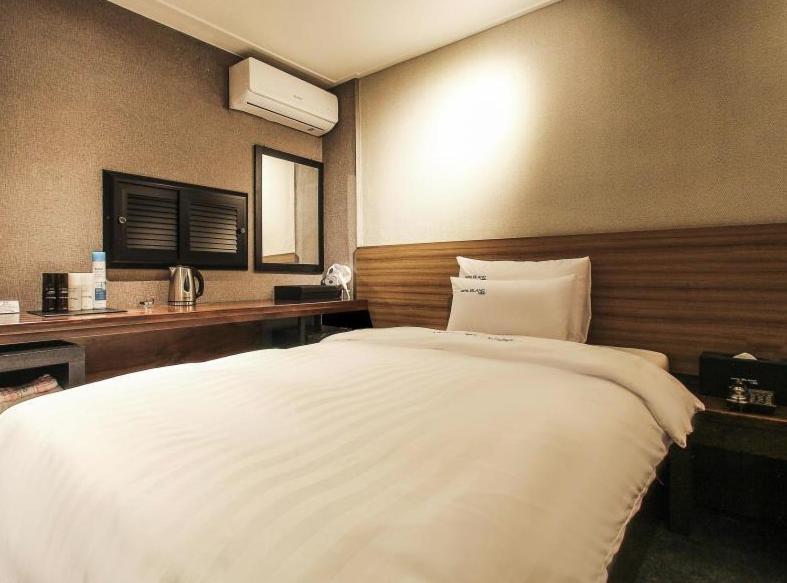 Motel Gangnam Blanc Seul Zewnętrze zdjęcie
