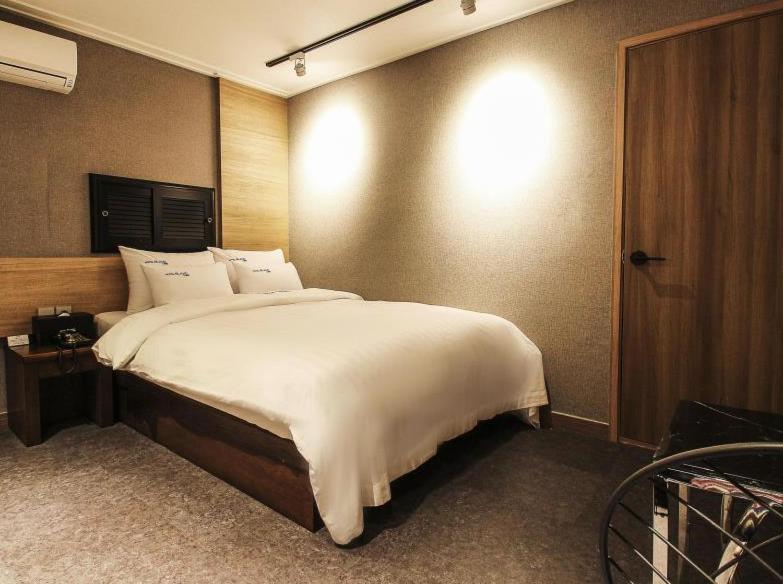 Motel Gangnam Blanc Seul Zewnętrze zdjęcie